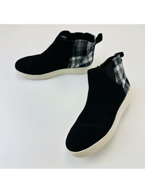 Toms womens sneaker boots Jamie plaid black low profile zip Size 12 genderless